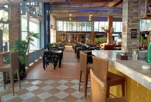Capri Restaurant 9