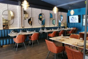 La Piccola Cafe 11