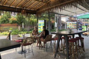 Unnis Restaurant