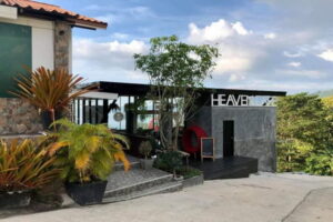 Heaven Restaurant 11